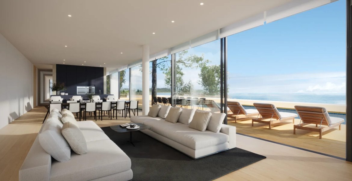 Crescent Bay Beachfront Villas 11