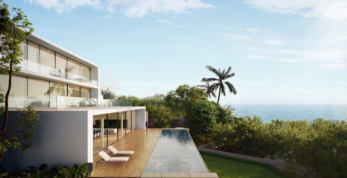 Crescent Bay Beachfront Villas 5