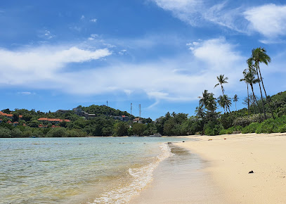 Crescent Bay Beachfront Villas 16